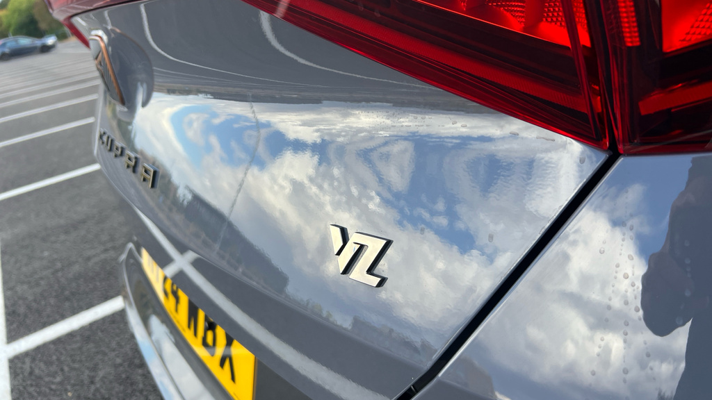 Cupra Formentor V2 White #21