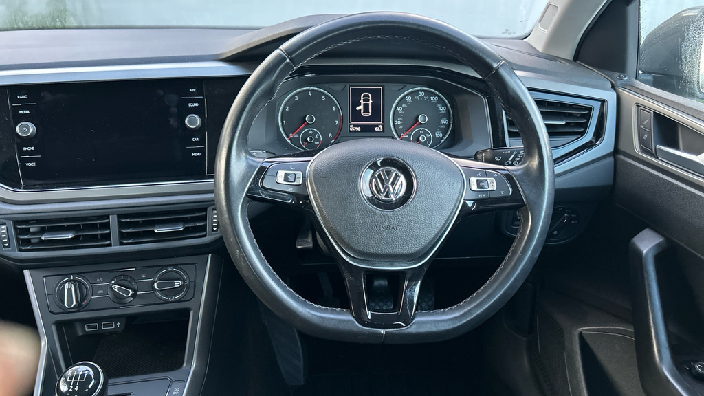 Volkswagen Polo 1.0 Tsi 95 Se #28
