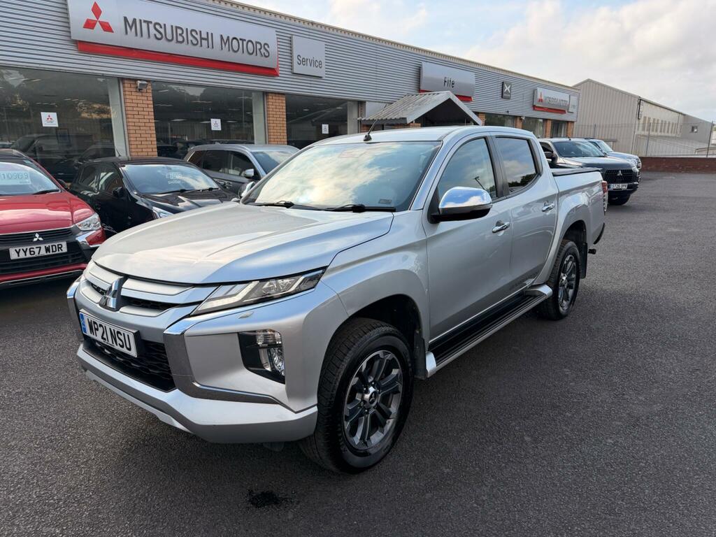 Mitsubishi L200 2.2 Di-d Dc Barbarian 4Wd Euro 6 Ss Silver #3