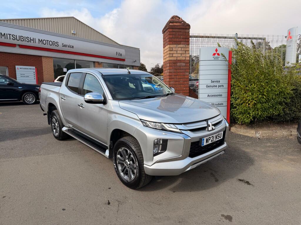 Mitsubishi L200 2.2 Di-d Dc Barbarian 4Wd Euro 6 Ss Silver