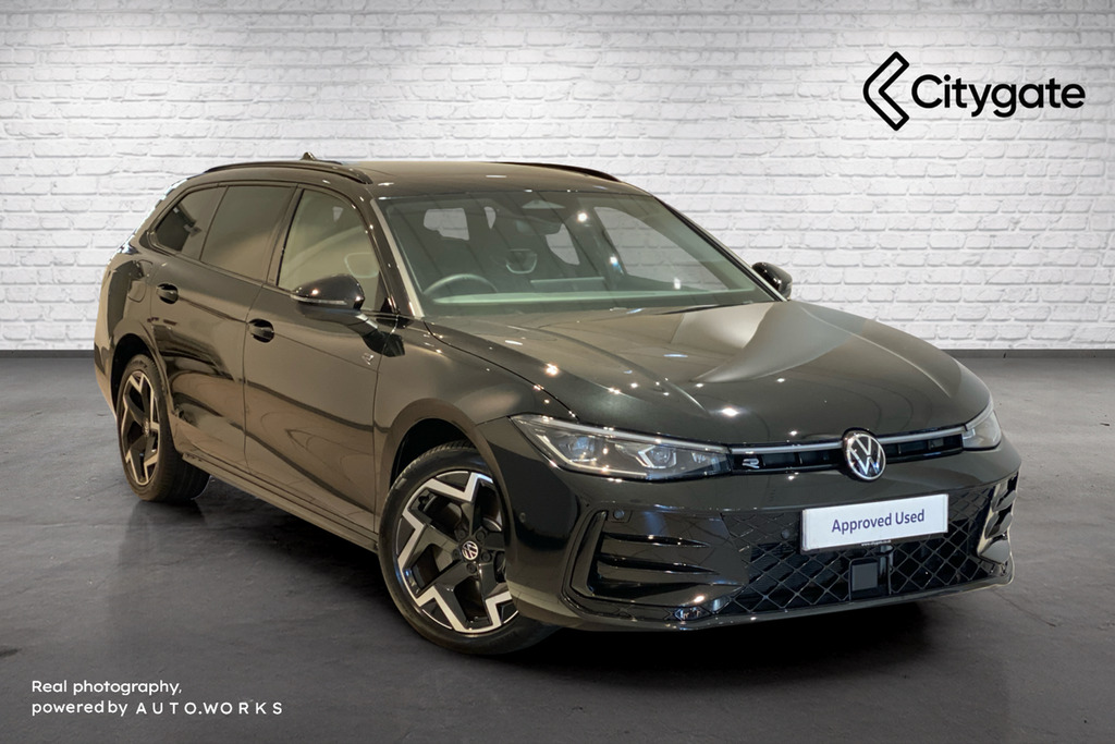 Volkswagen Passat R-line 1.5 Tsi Ehybrid 272Ps 6-Speed Dsg Black