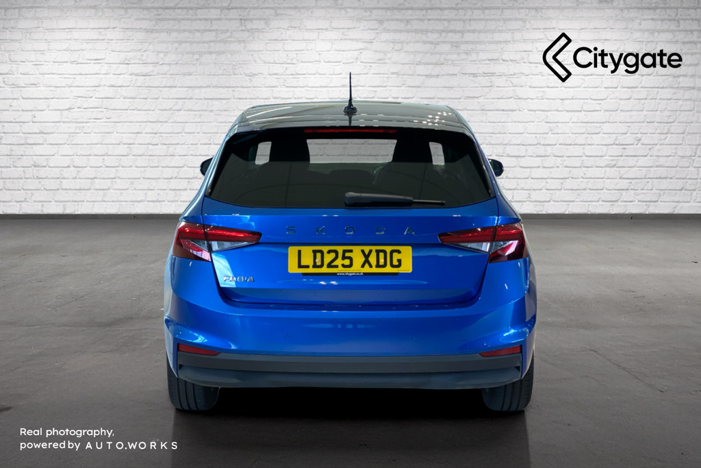 Skoda Fabia Hatch Design Edition 1.0 Tsi 116 Ps Dsg LD25XDG Blue #6