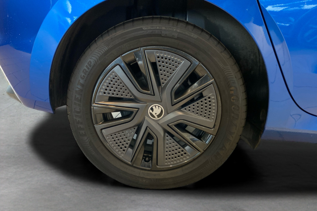 Skoda Fabia Hatch Design Edition 1.0 Tsi 116 Ps Dsg LD25XDG Blue #3