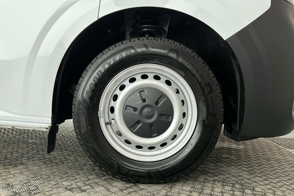 Volkswagen E-Transporter T32 Commerce Plus Swb 136 Ps 65 Kwh 1Sp A LO25RGZ White #5