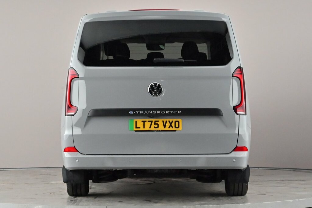 Volkswagen E-Transporter T32 Kombi Commerce Pro Swb 218 Ps 65 Kwh LT75VXO Grey #5