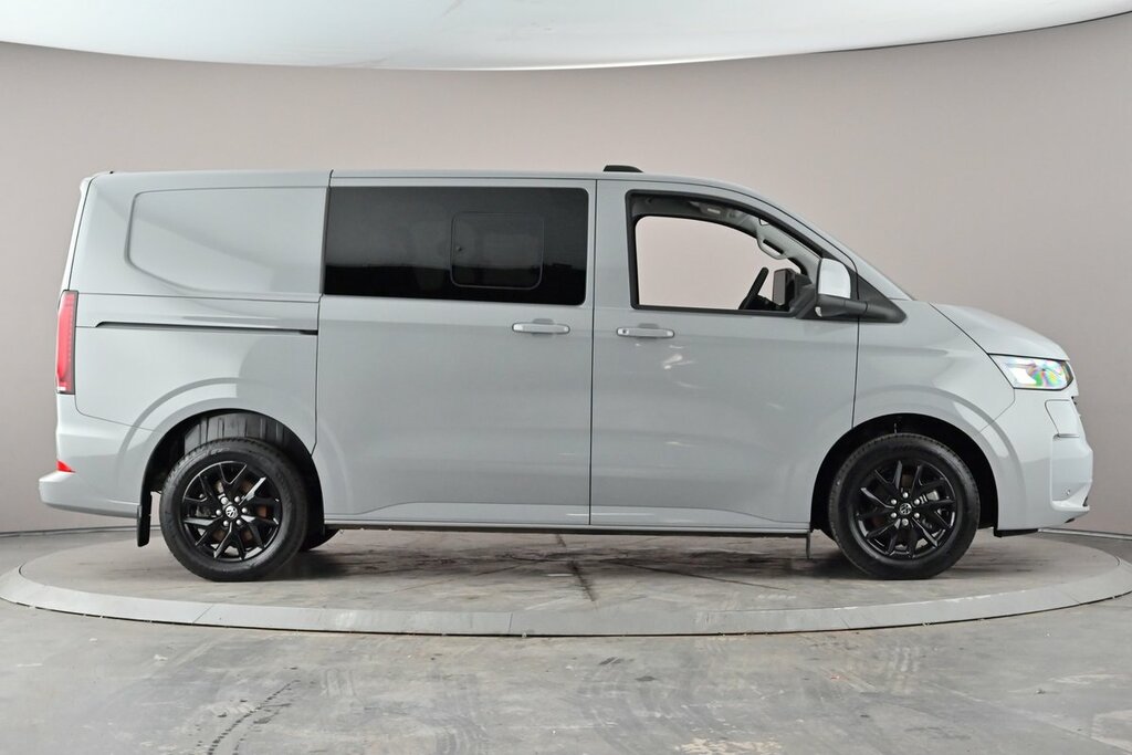 Volkswagen E-Transporter T32 Kombi Commerce Pro Swb 218 Ps 65 Kwh LT75VXO Grey #3