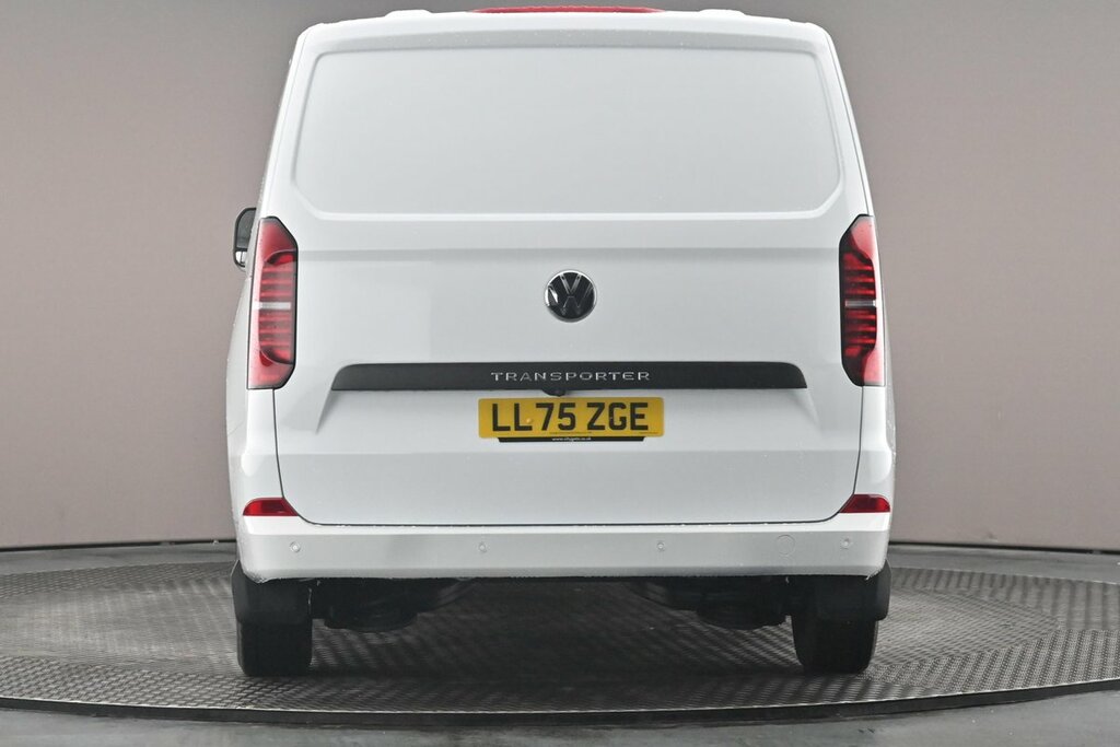 Volkswagen Transporter T30 Panel Van Commerce Plus Lwb 150 Ps 2.0 Tdi 8Sp White #5