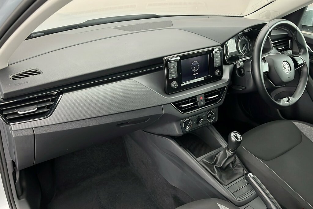 Skoda Kamiq S 1.0 Tsi 95 Ps 5G Man Silver #2