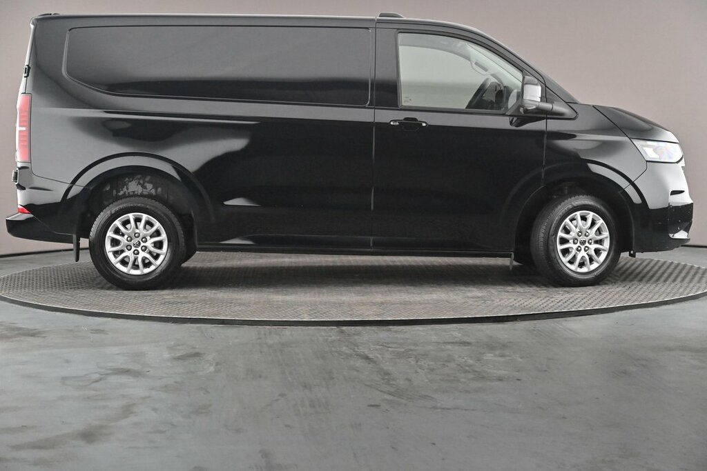 Volkswagen Transporter T32 Panel Van Commerce Pro Swb 170 Ps 2.0 Tdi 8Sp RF75XXA Black #4