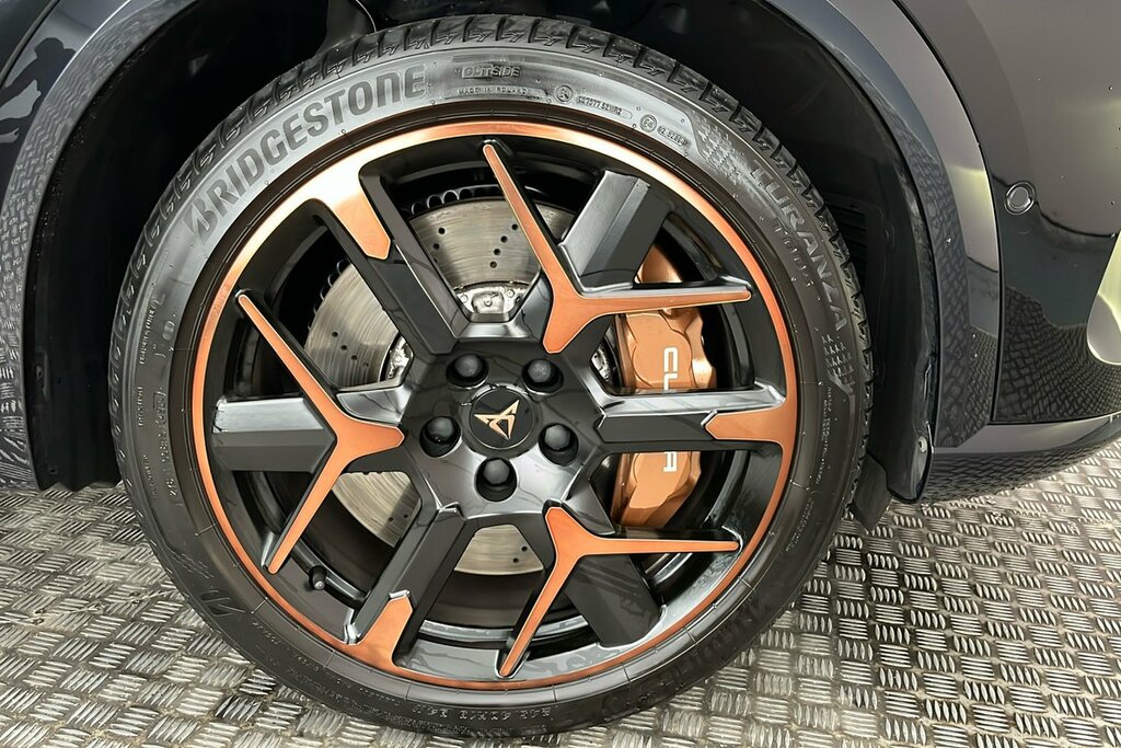 Cupra Formentor Vz3 2.0 Tsi 4Drive 333 7-Speed Black #5