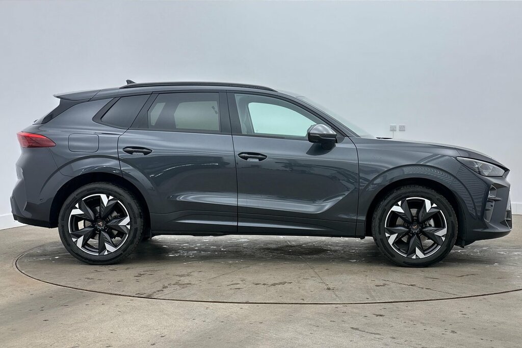 Cupra Terramar V2 1.5 Etsi 150 7-Speed Grey #4