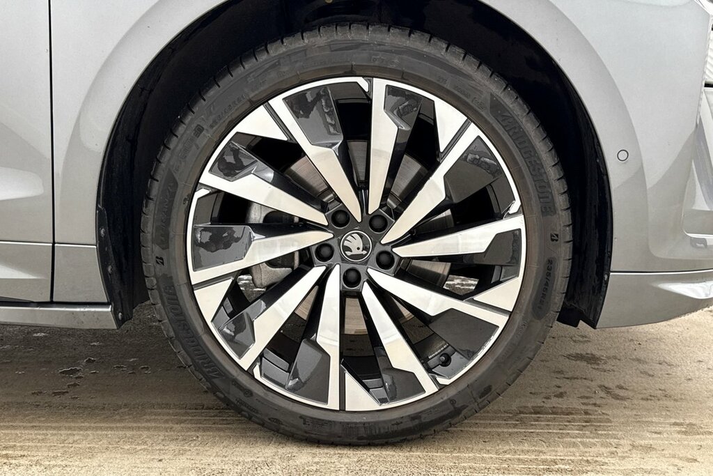 Skoda ENYAQ Sportline 85X 82 Kwh 286 Ps Single Speed 4X4 Grey #5