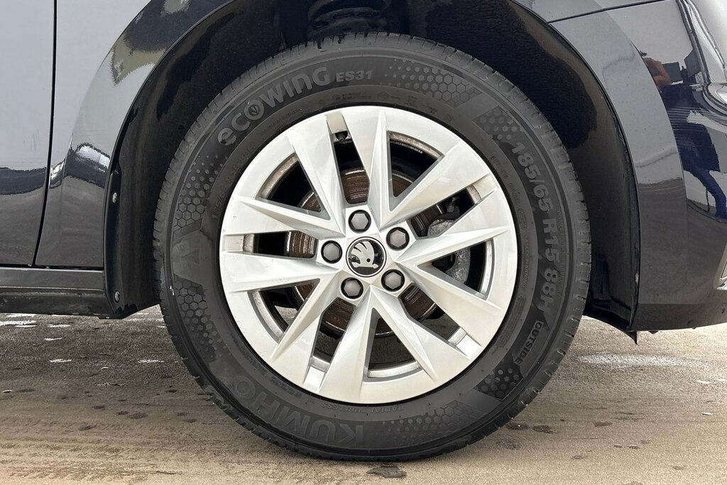Skoda Fabia Hatch Se Edition 1.0 Tsi 95 Ps 5G Man Black #5