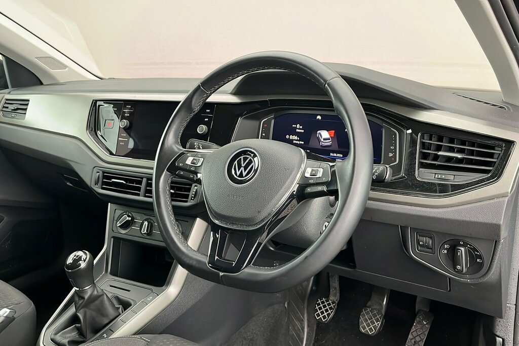 Volkswagen Polo Match 1.0 80Ps Evo 5-Speed Black #6