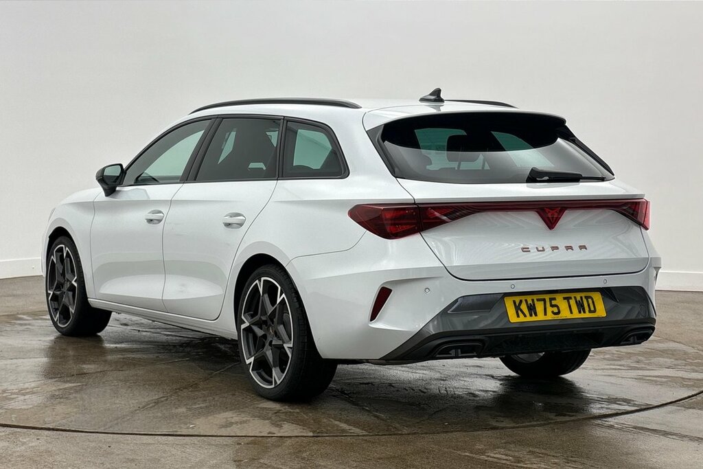 Cupra Leon V2 1.5 Etsi 150 7-Speed White #3