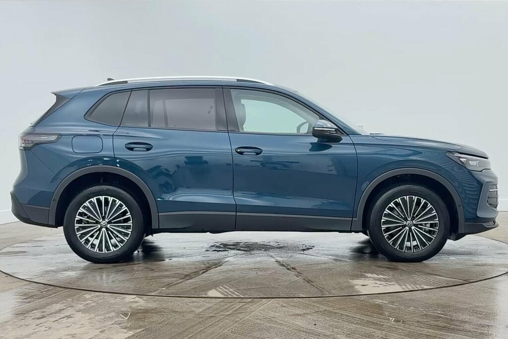 Volkswagen Tiguan Match 1.5 Tsi Ehybrid 204 Ps 6-Speed Dsg Blue #4