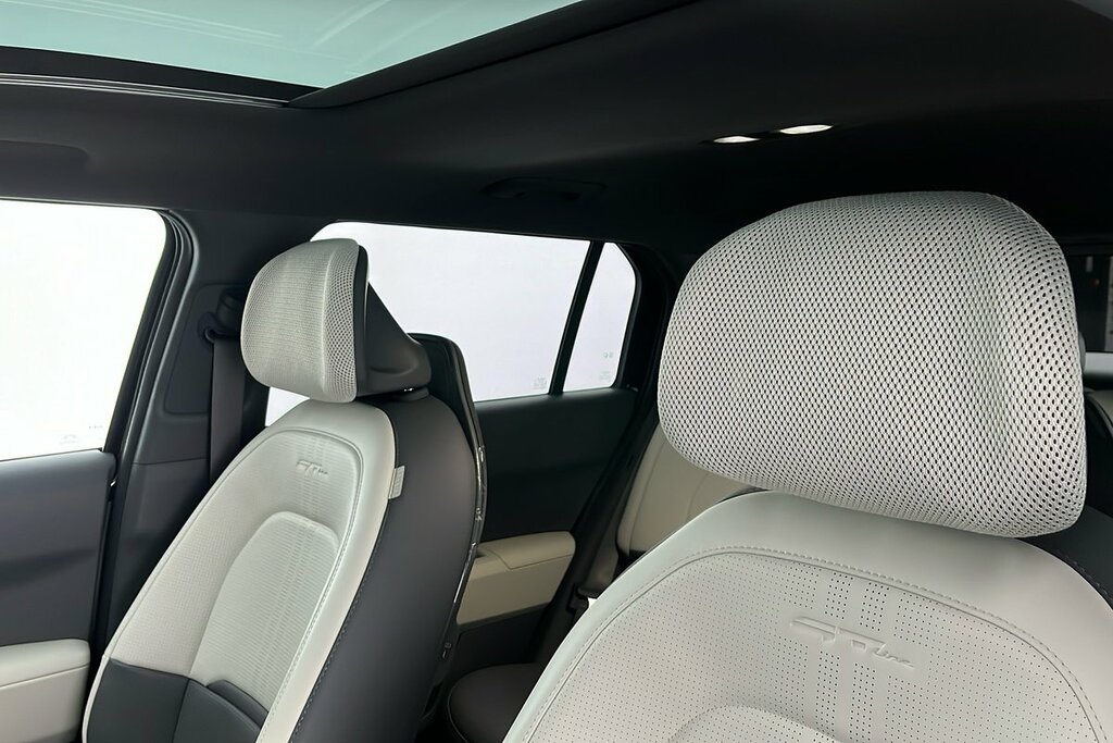 Kia EV3 81.4Kwh Gt-line S Suv 201 Bhp Black #3