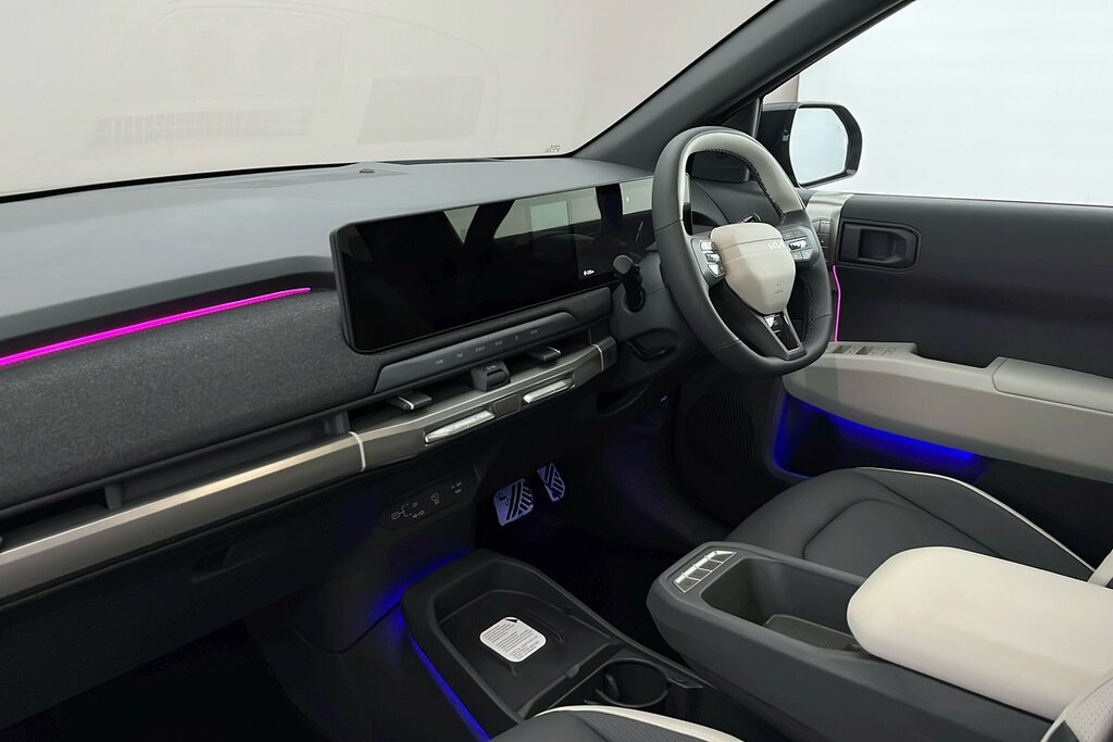 Kia EV3 81.4Kwh Gt-line S Suv 201 Bhp Black #2