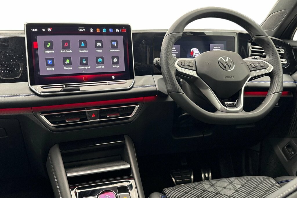 Volkswagen Tiguan R-line 1.5 Tsi Ehybrid 272 Ps 6-Speed Dsg Grey #2