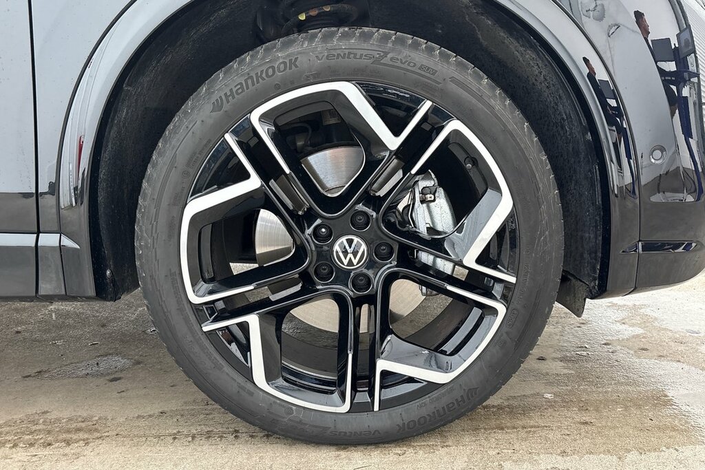 Volkswagen Tiguan R-line 1.5 Tsi Ehybrid 272 Ps 6-Speed Dsg Black #5