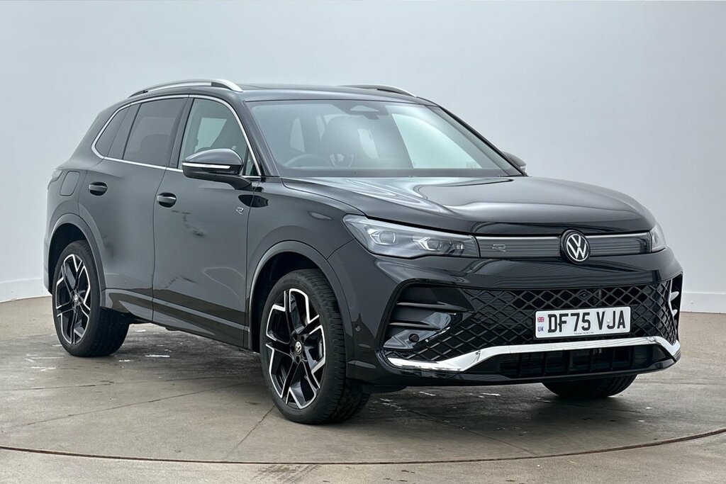 Volkswagen Tiguan R-line 1.5 Tsi Ehybrid 272 Ps 6-Speed Dsg Black