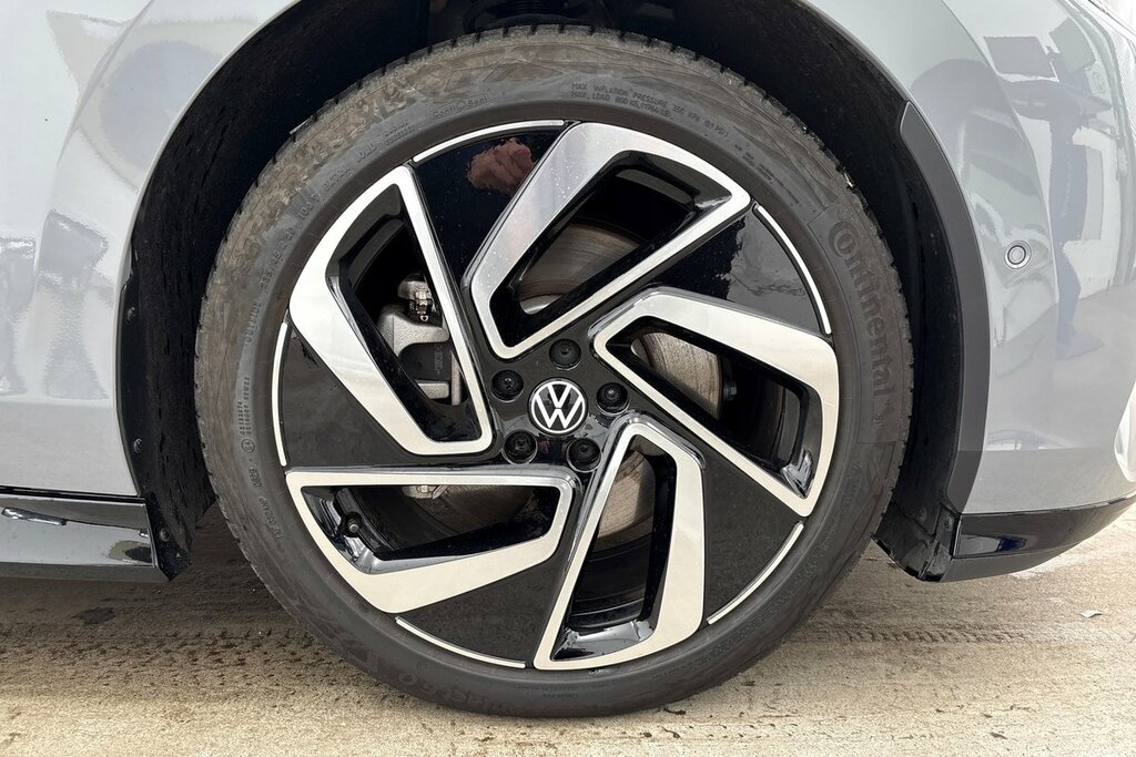 Volkswagen ID.7 Pro S Match Plus 86Kwh Pro S 286Ps 1-Speed Grey #5