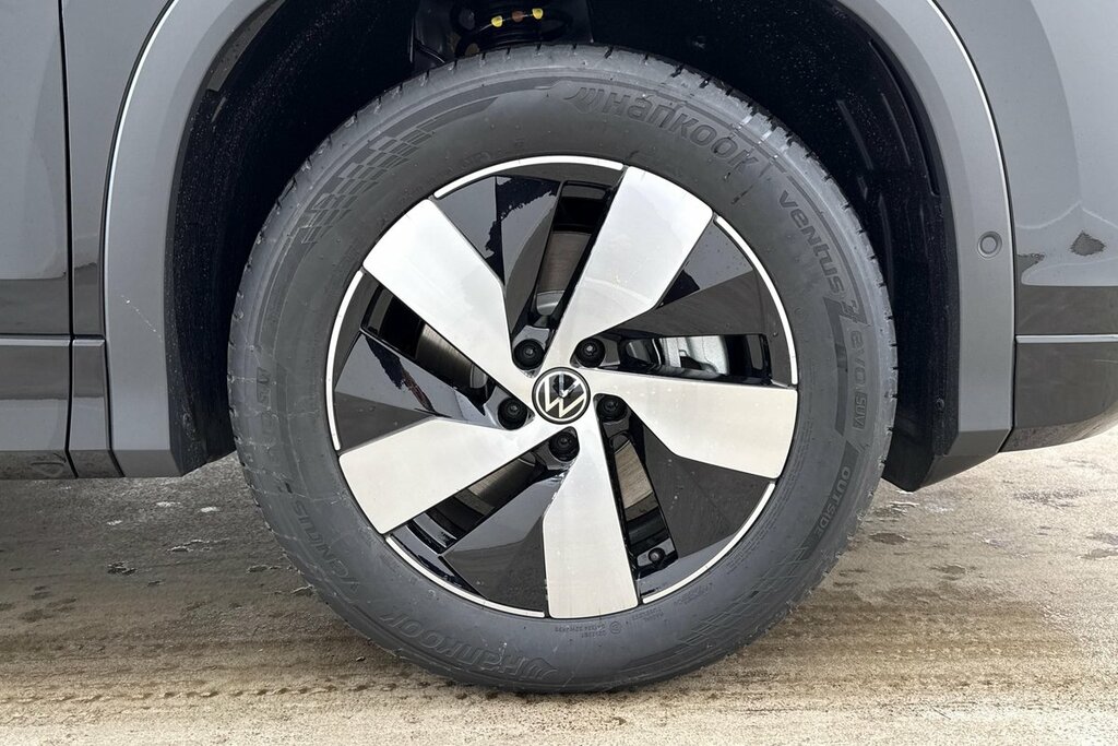 Volkswagen Tayron Match 1.5 Etsi 150 Ps 7-Speed Dsg Black #5