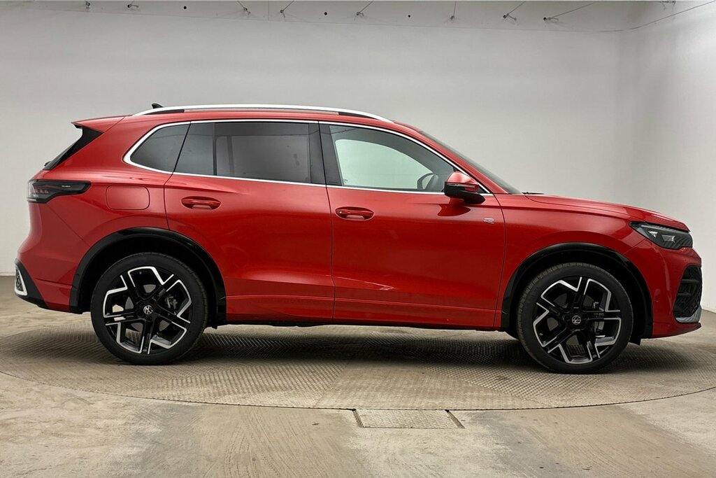 Volkswagen Tiguan 2.0 Tsi 4Motion 265 Ps 7-Speed Dsg Red #4