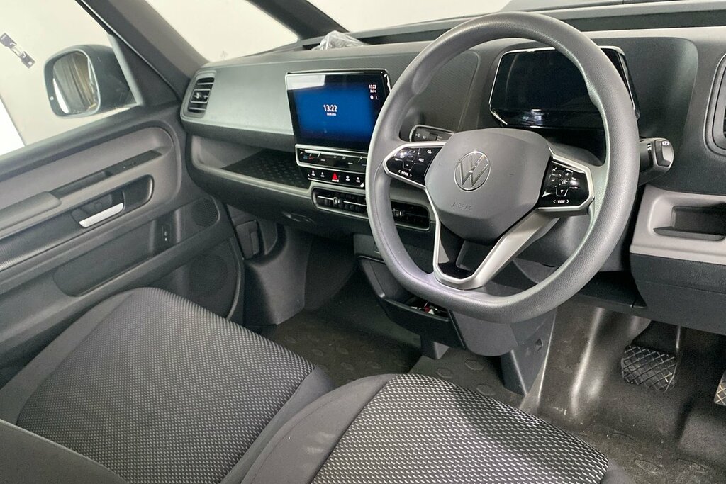 Volkswagen ID.Buzz Pro Commerce Plus White #20