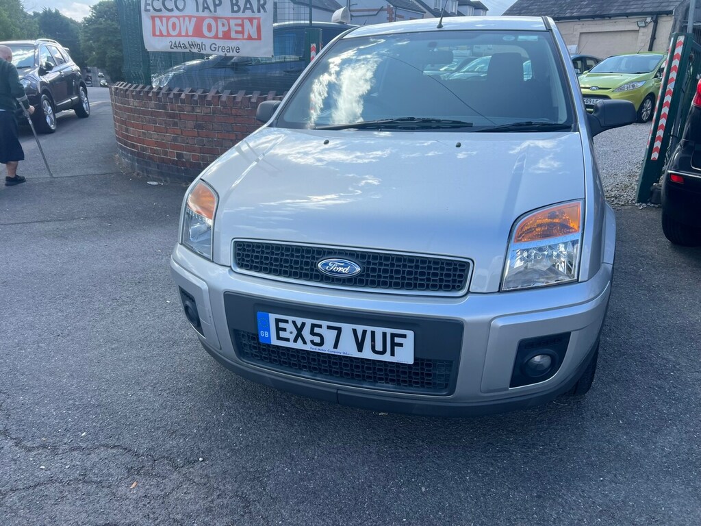 Ford Fusion 1.4 Zetec Climate Silver #3