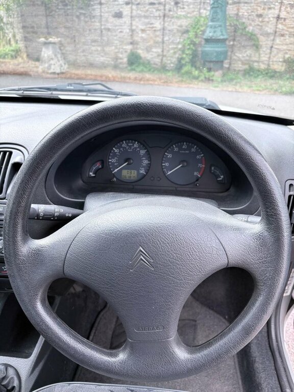 Citroen Saxo Desire Silver #16