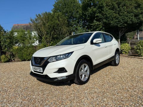 Nissan Qashqai 2018 68 1.5 White