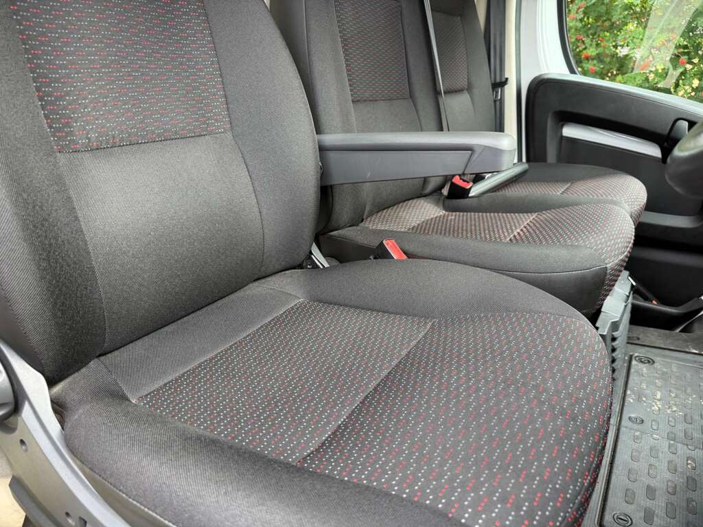 Peugeot Boxer 435 Professional Premium Plus L4h2 Bluehdi White #3