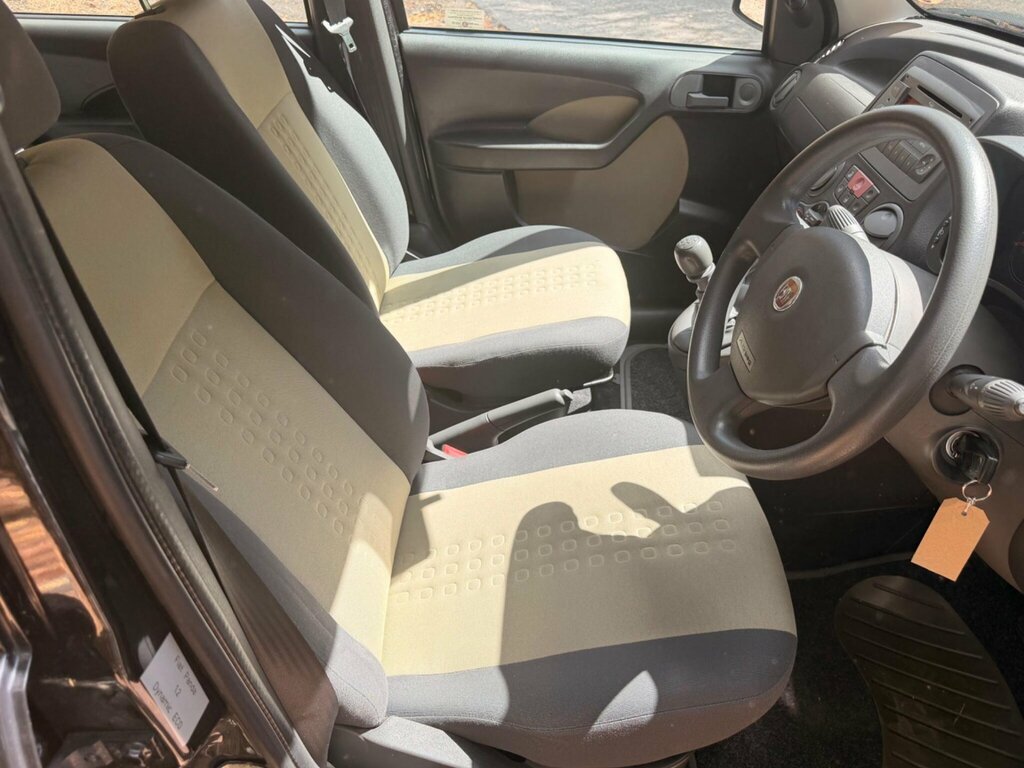 Fiat Panda Active White #9