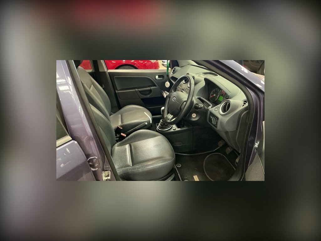 Ford Fiesta  Grey #2