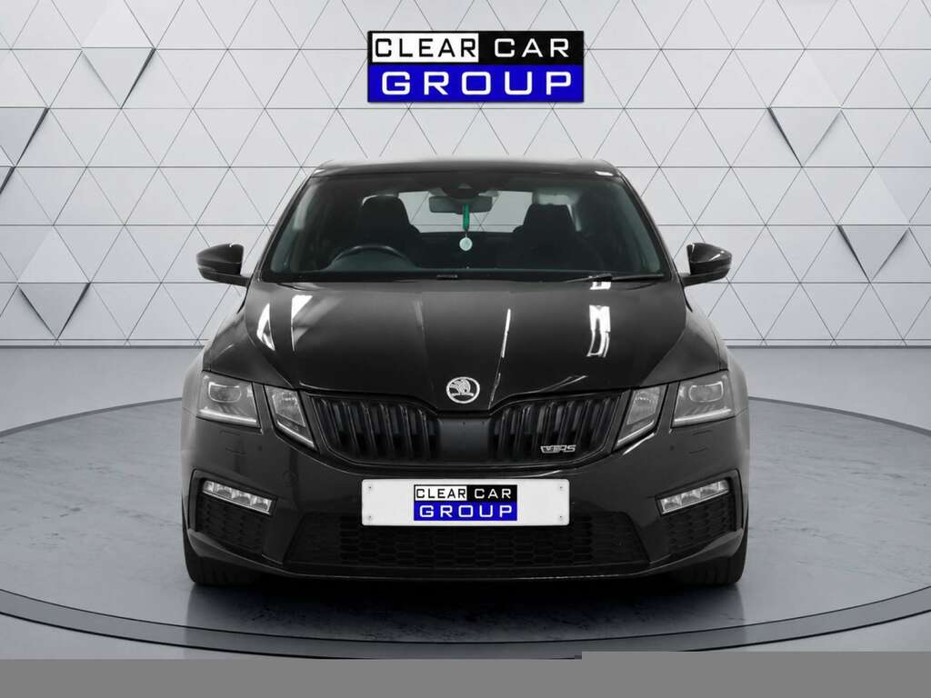 Skoda Octavia 2.0 Vrs Tdi Black #4