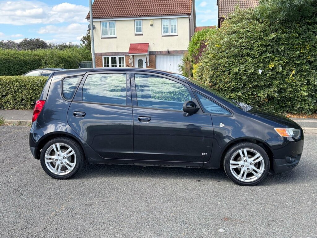 Mitsubishi Colt Hatchback White #7