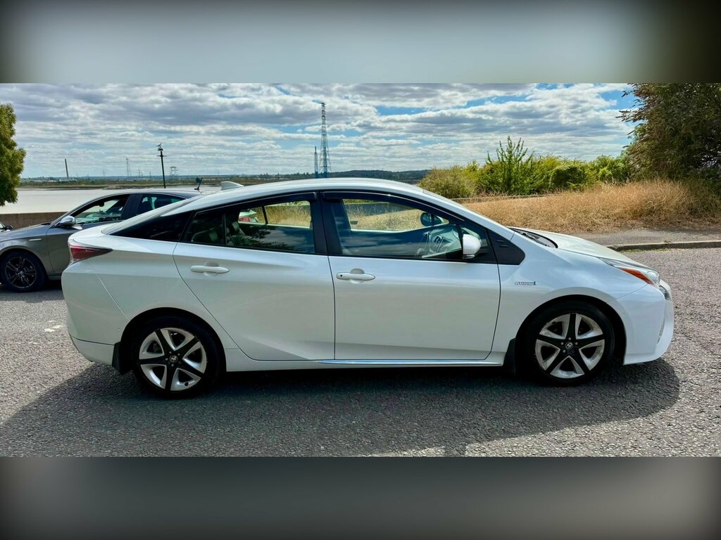 Toyota Prius 1.8 Vvt-h Excel Cvt Euro 6 Ss 15In Alloy White #6