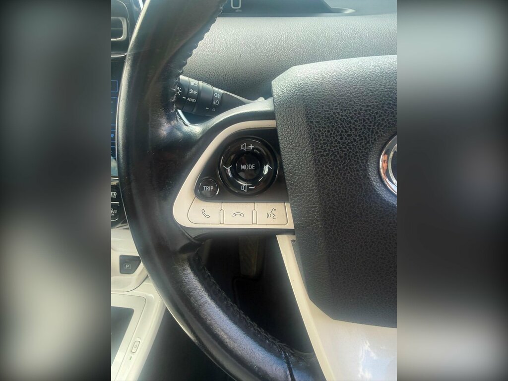 Toyota Prius Active Grey #14