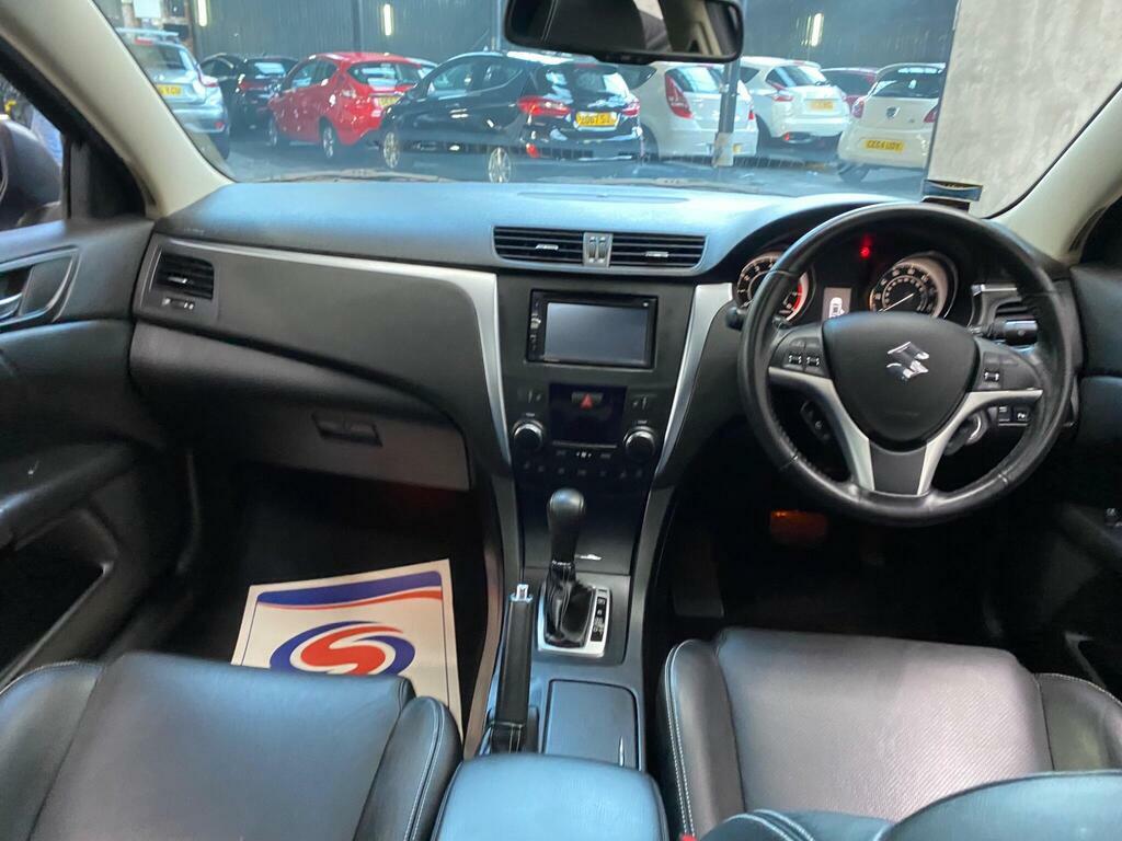 Suzuki Kizashi 2.4 Sport 179 Bhp 4X4 Silver #23