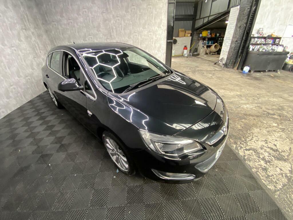 Vauxhall Astra 1.6 16V Elite Euro 5 Black #6