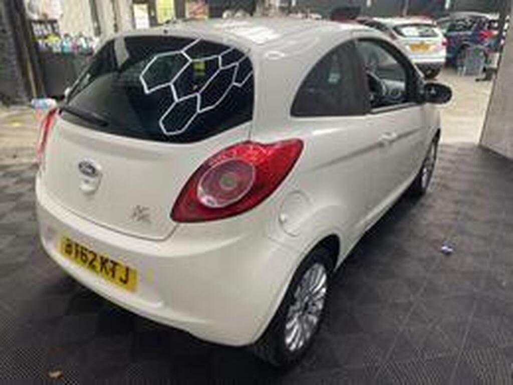 Ford KA Studio Red #15