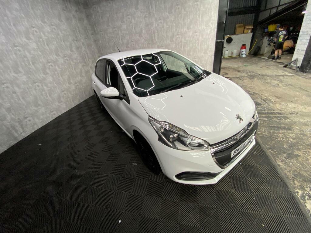Peugeot 208 1.2 Puretech Active Euro 6 White #6