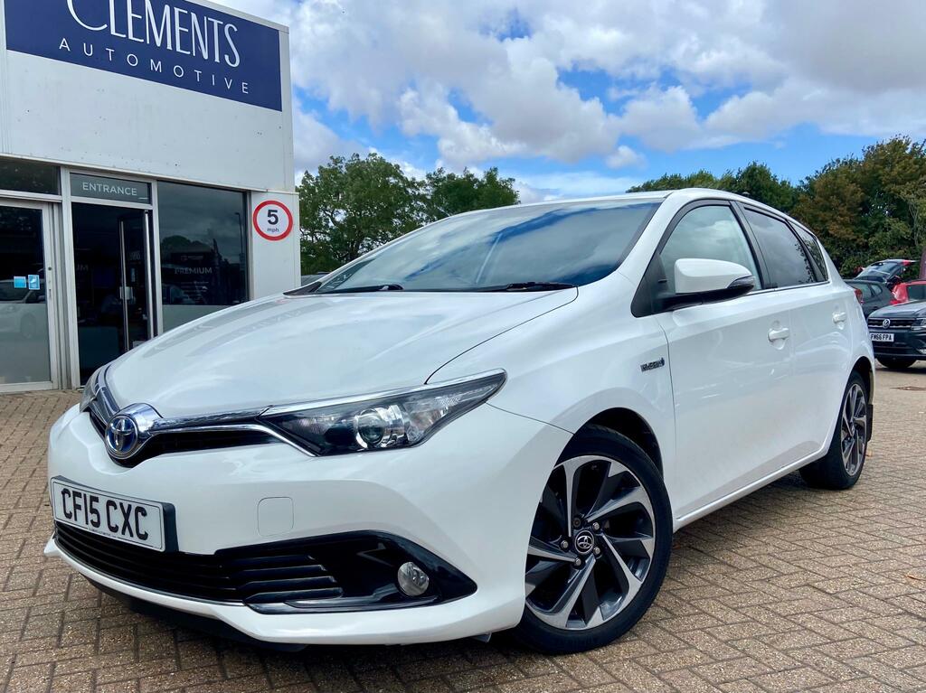 Toyota Auris 1.8 Vvt-h Design Hatchback White