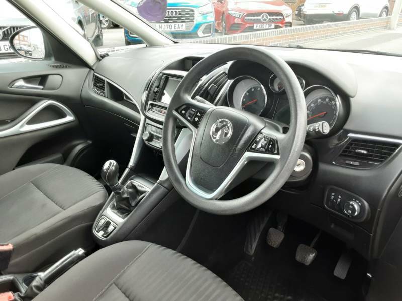 Vauxhall Zafira 1.4T Exclusiv - 2015 15 Silver #6