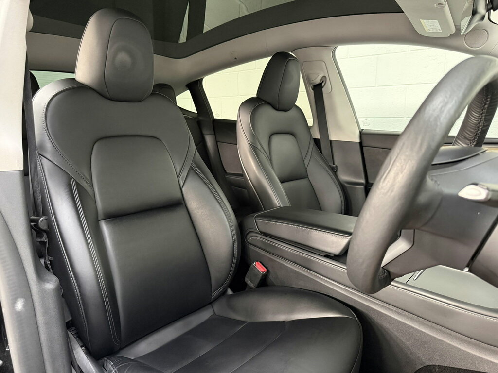 Tesla Model Y Dual Motor Long Range Suv 4Wde Black #5