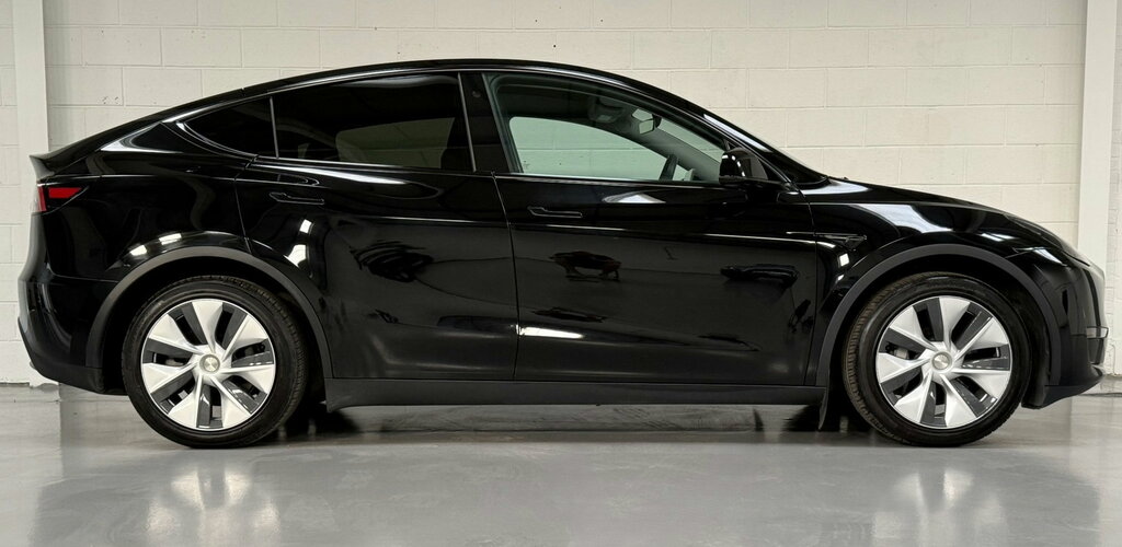 Tesla Model Y Dual Motor Long Range Suv 4Wde Black #2
