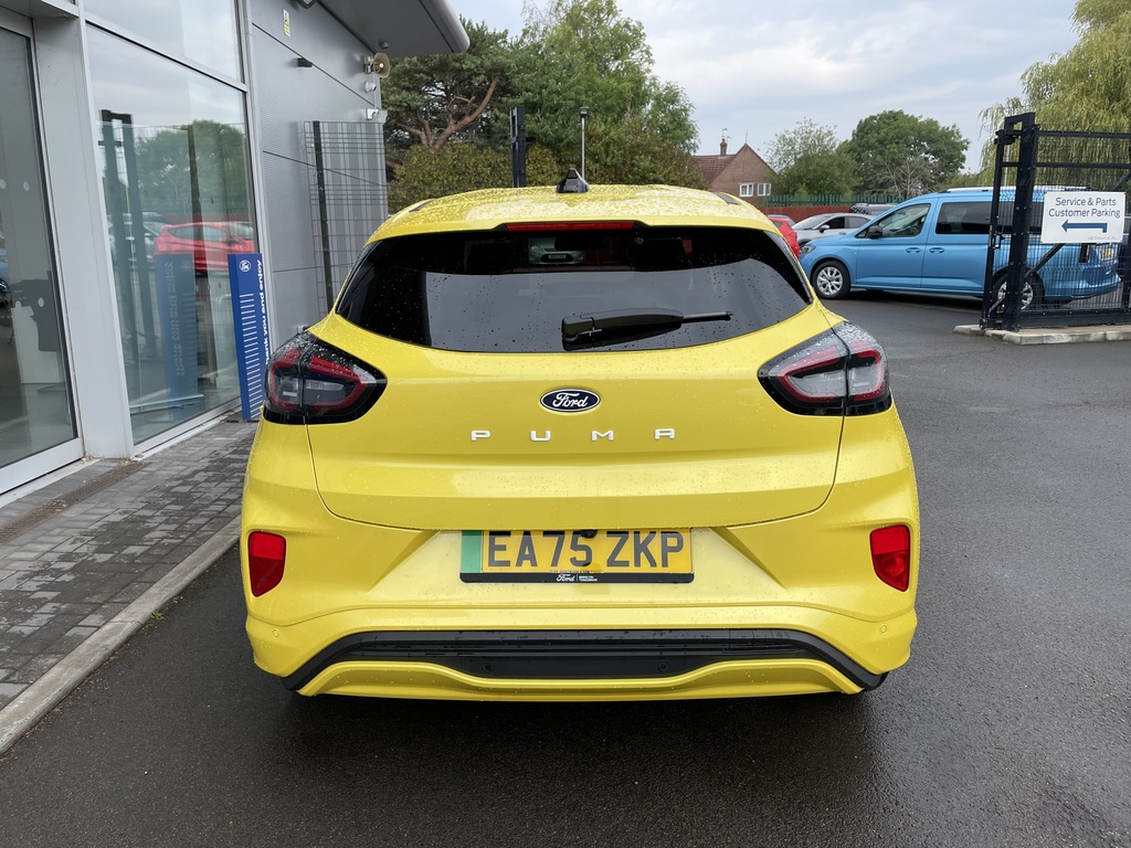 Ford Puma 123Kw Premium 43Kwh Yellow #5