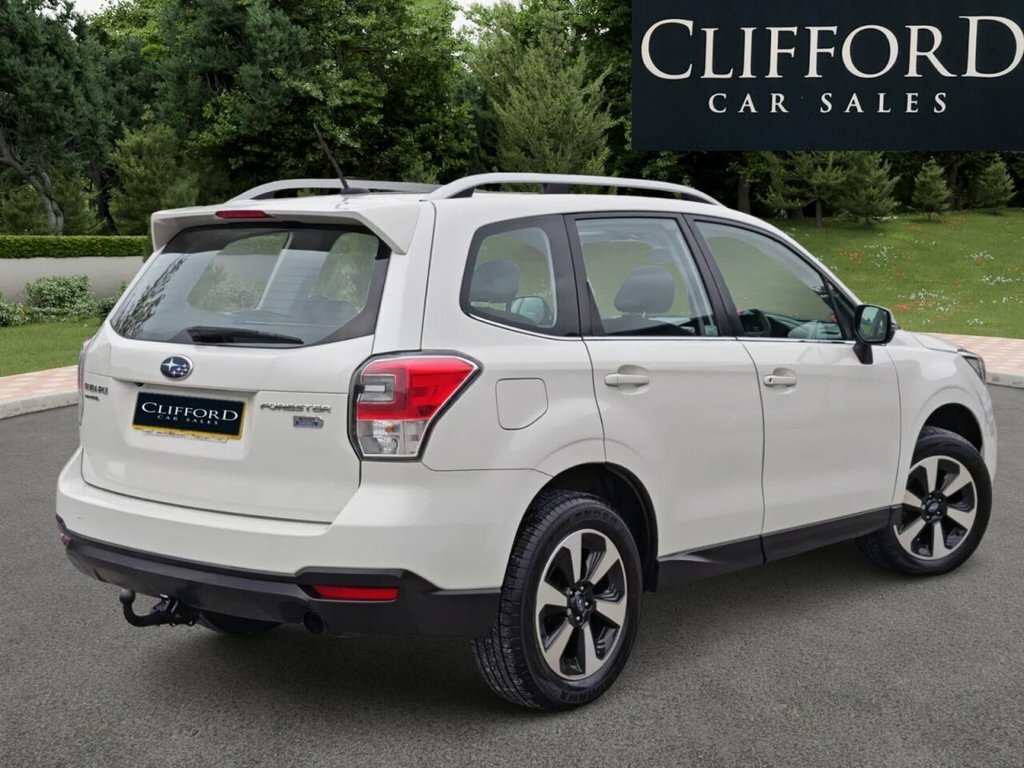 Subaru Forester Estate White #3
