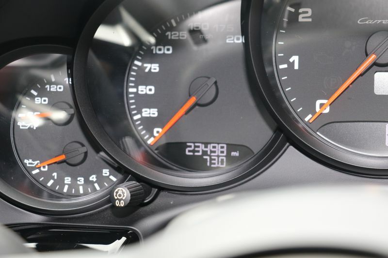 Porsche 911 2.2 S Silver #29